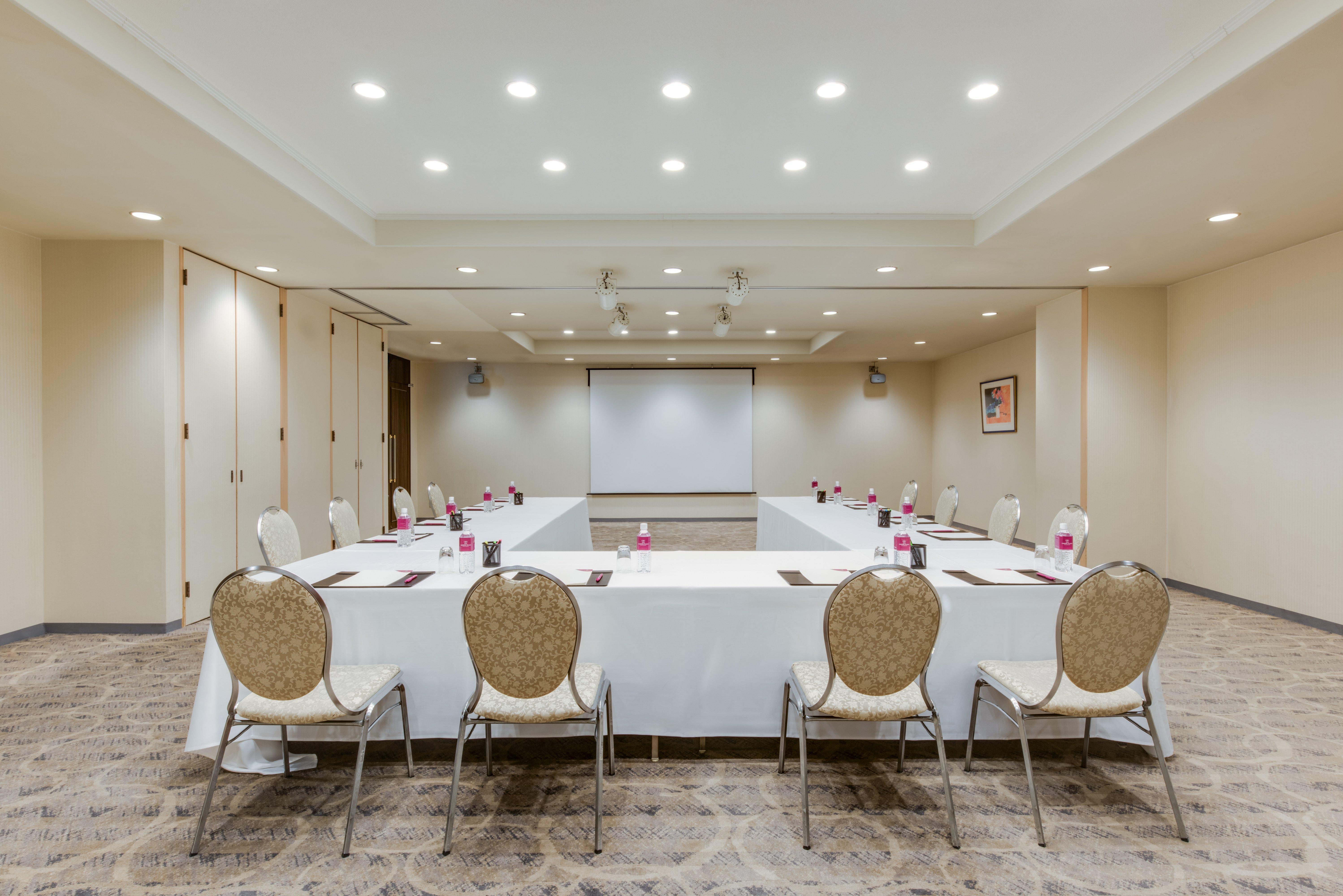 Ana Crowne Plaza Fukuoka By Ihg Hotel Exterior photo