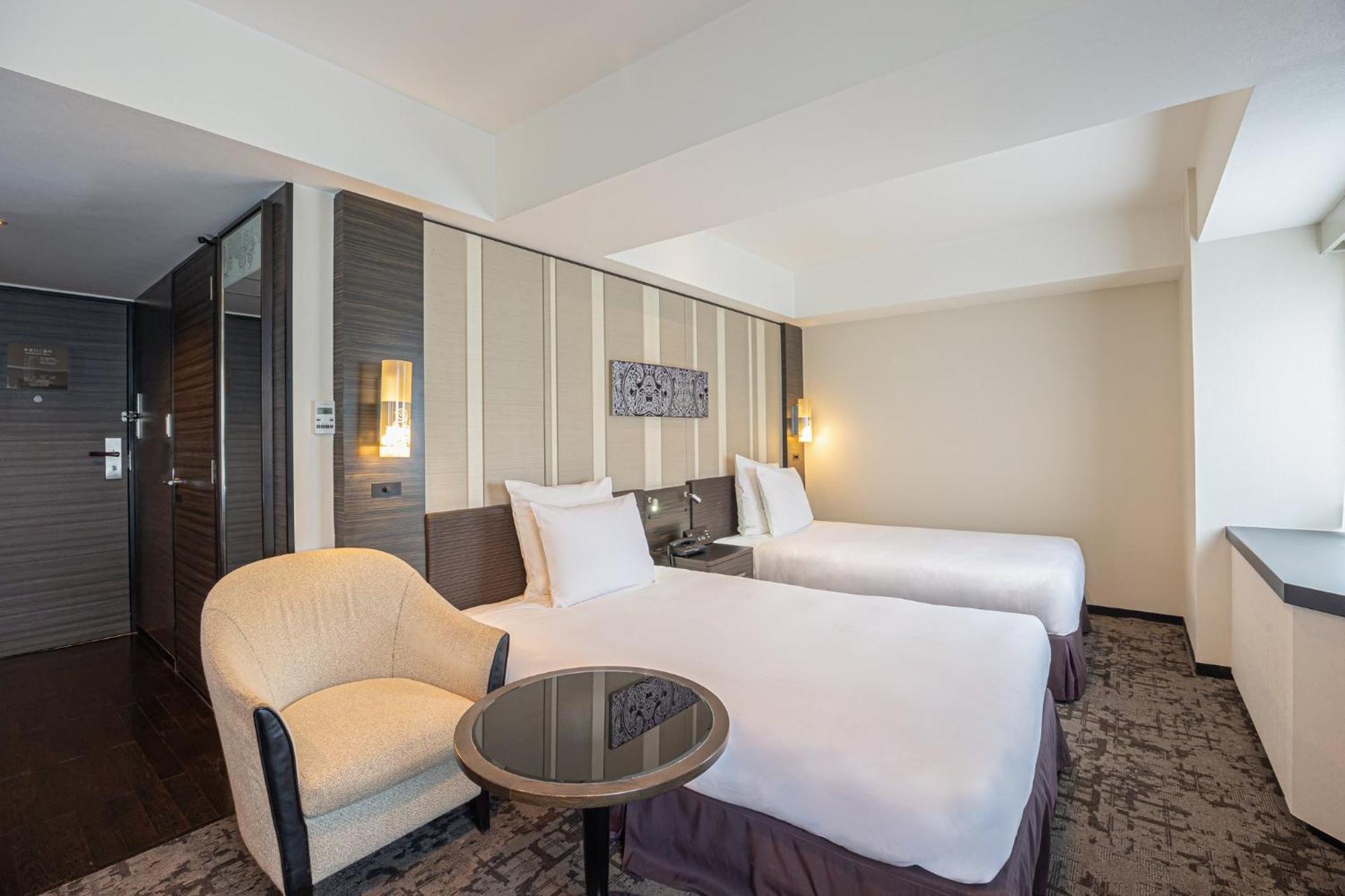 Ana Crowne Plaza Fukuoka By Ihg Hotel Exterior photo